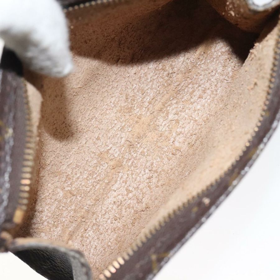 【日本直送】路易威登 Monogram Poche Toilette 15 手拿包 M47546 LV Auth am8106-9