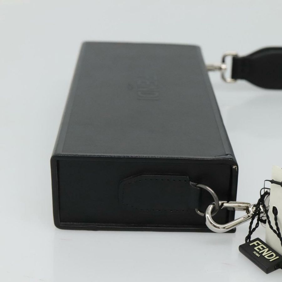【日本直送】FENDI Box 肩背包 皮革 黑色 銀色 正品 hk2491-2