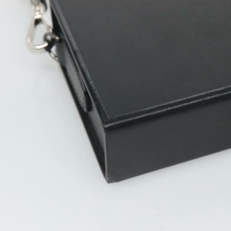 【日本直送】FENDI Box 肩背包 皮革 黑色 銀色 正品 hk2491-13