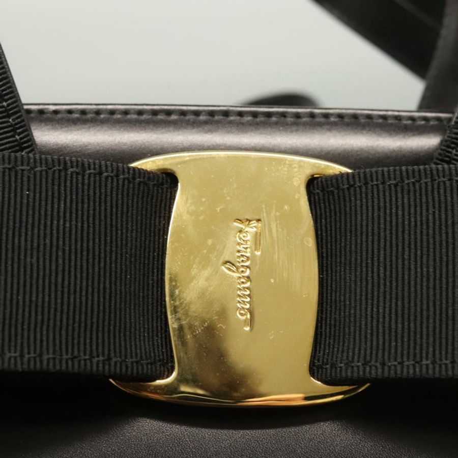 【日本直送】Salvatore Ferragamo Vala 手提包 皮革 2way 黑色 金色 正品 gh079-18