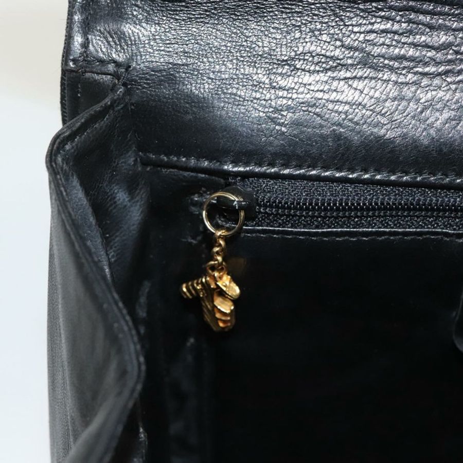 【日本直送】Salvatore Ferragamo 鏈條單肩包 皮革 黑色 金色 正品 BA1992-21