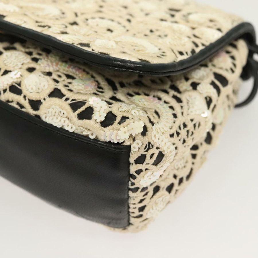 【日本直送】香奈兒白色羊皮單背包 CC Auth 125205-14