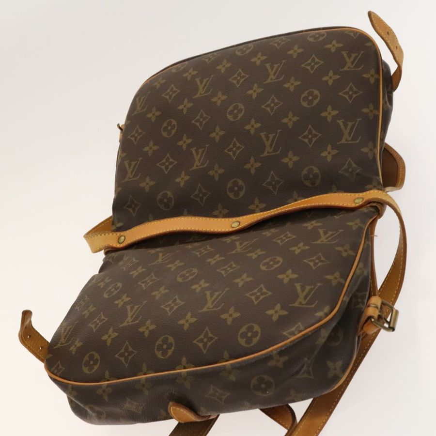 【日本直送】路易威登 Monogram Saumur 30 肩背包 M42256 LV Auth am8612-14