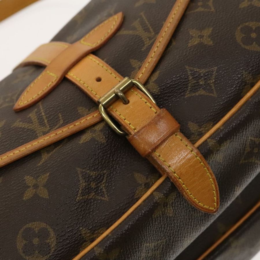 【日本直送】路易威登 Monogram Saumur 30 肩背包 M42256 LV Auth am8612-16
