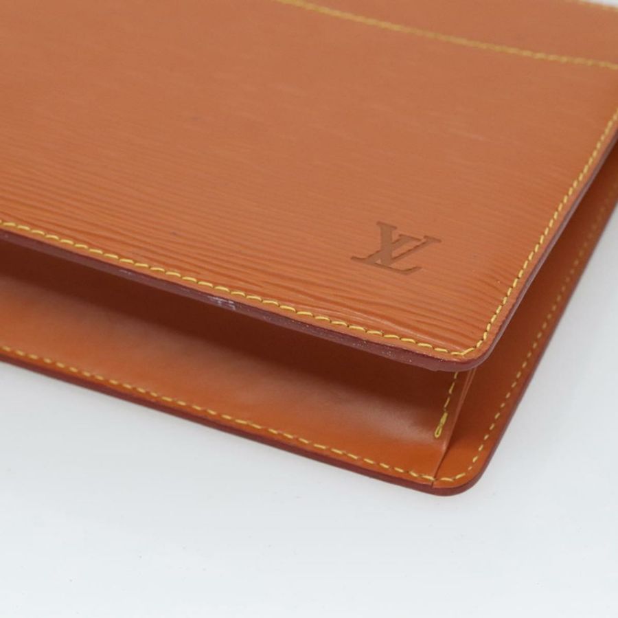【日本直送】路易威登 Epi Pochette Homme 手拿包 Zipangu 金色 M52528 LV 正品 121092-6