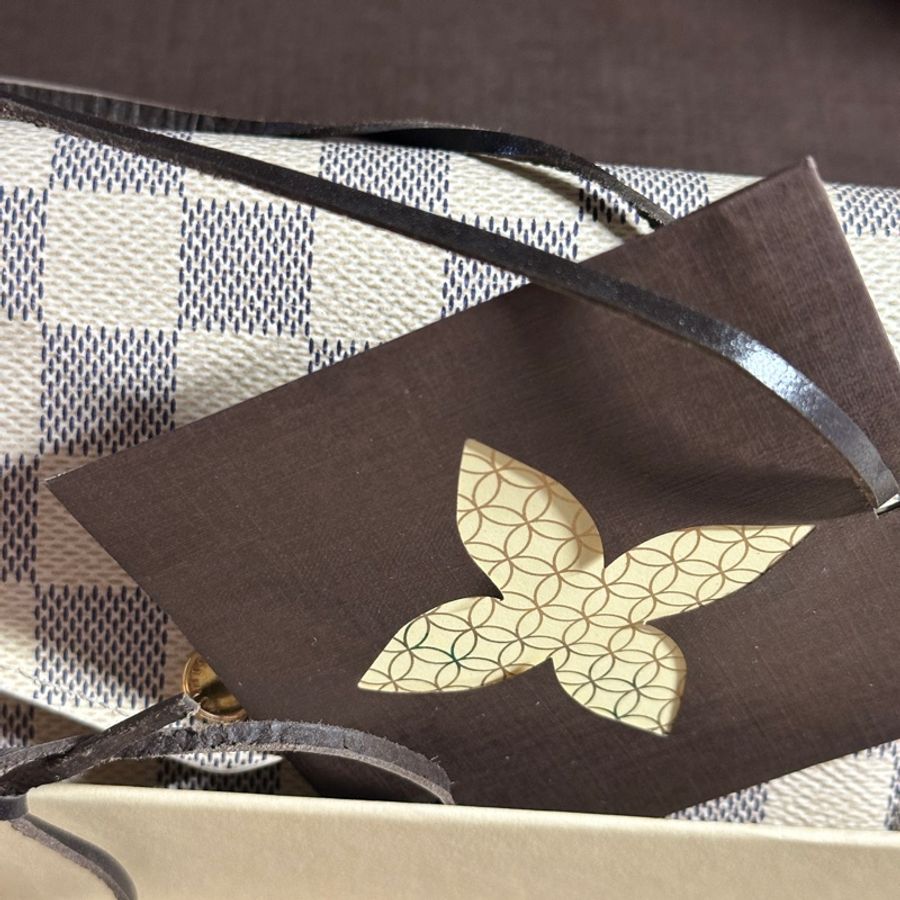 LV 路易威登白色棋盤格長夾皮夾-15