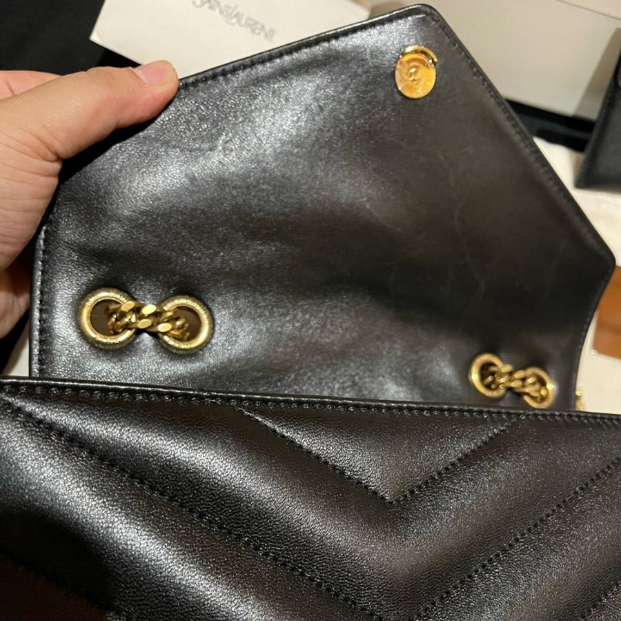 SAINT LAURENT 黑色金釦LOULOU （附台灣購證、全配）-17
