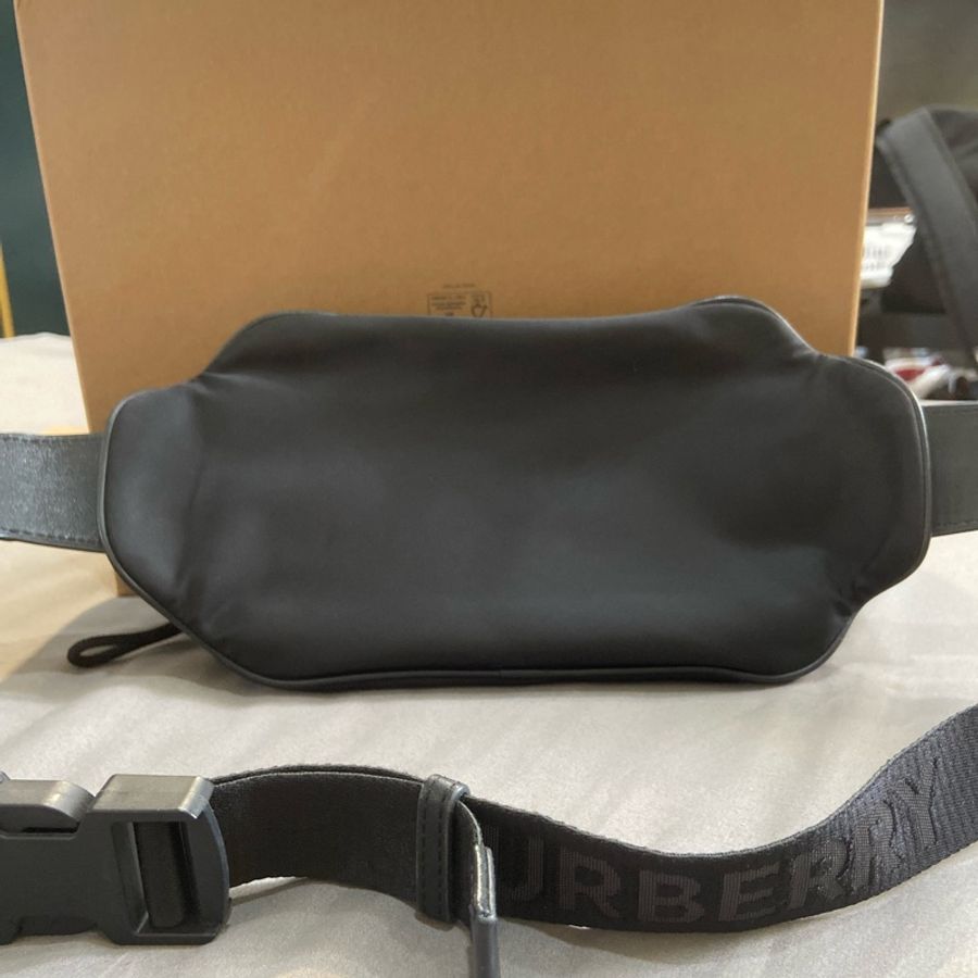 Burberry Weast Bum Bag/80210891-6