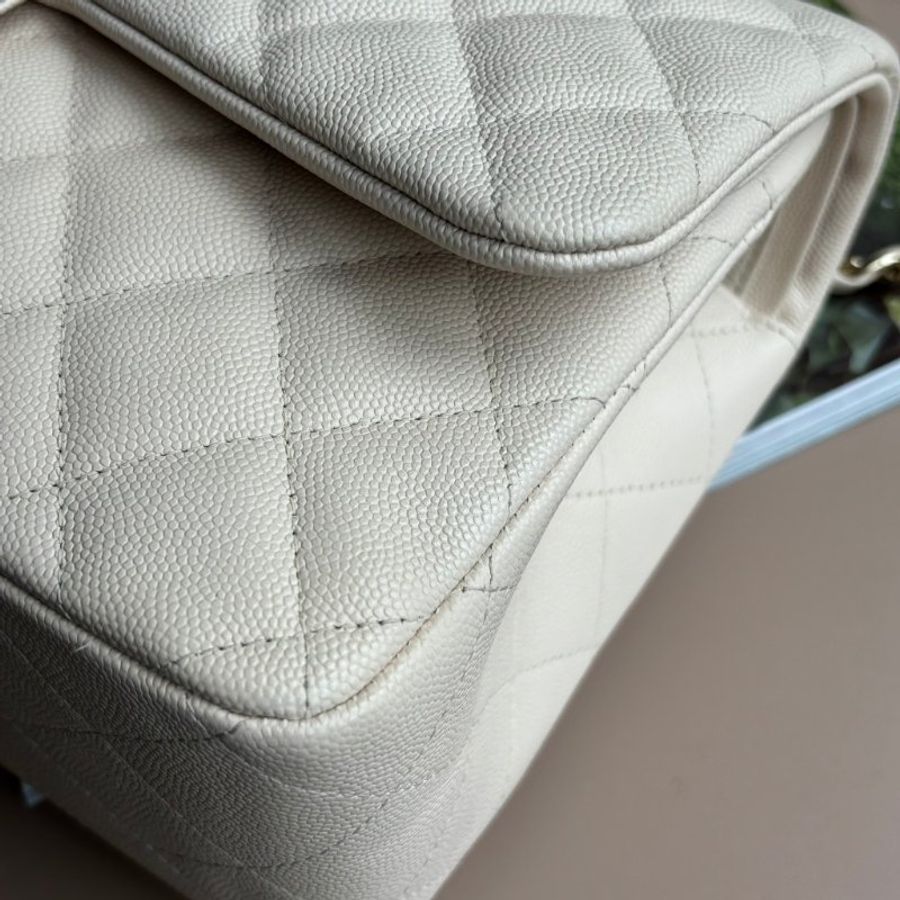 ::CHANEL:: 奶油白荔枝牛皮JUMBO 30金雙C斜背肩背口蓋鍊包-12