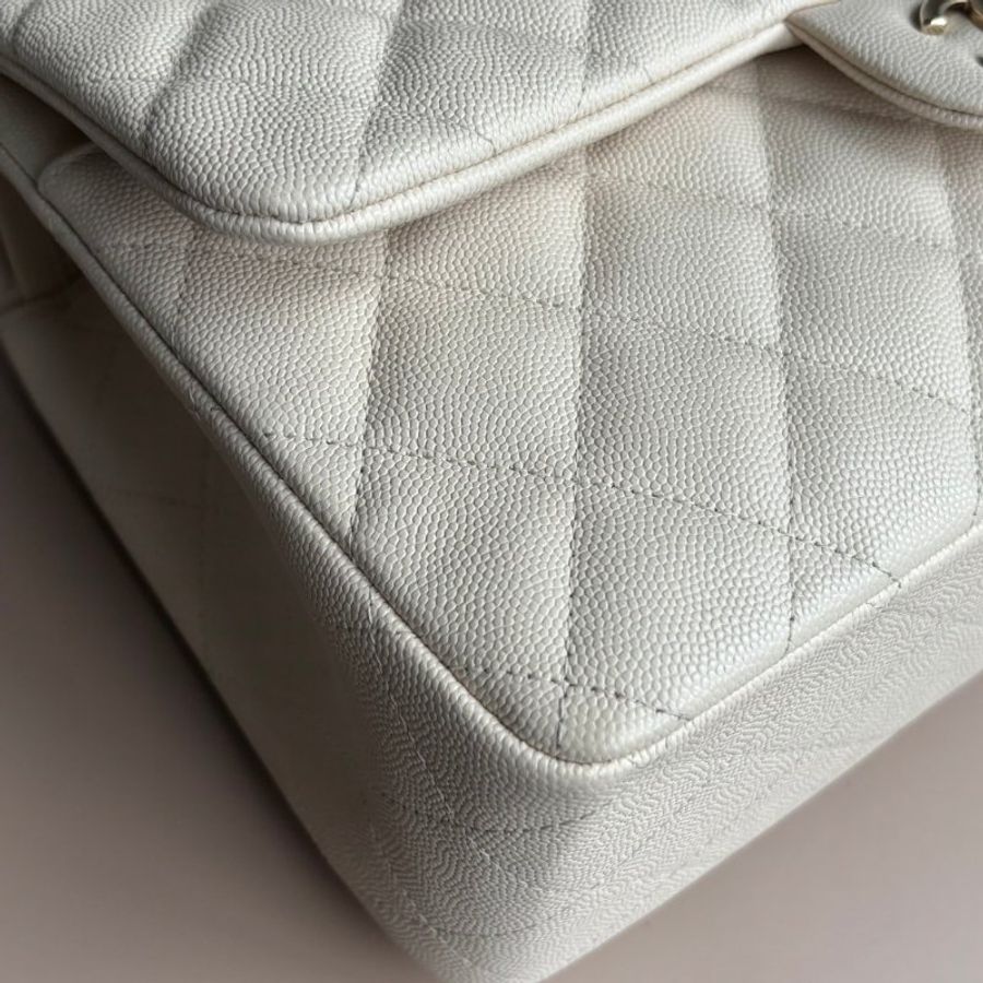 ::CHANEL:: 奶油白荔枝牛皮JUMBO 30金雙C斜背肩背口蓋鍊包-13