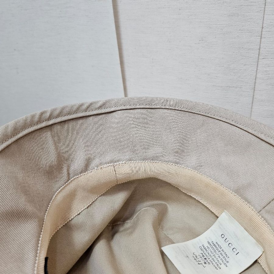 Gucci 米白金標漁夫帽(M號)-9