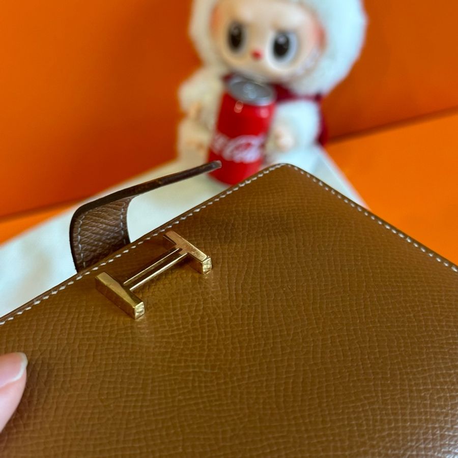 🈶️盒子❤️ 愛馬仕 #金棕 金釦 #bearn #compact #短夾-9