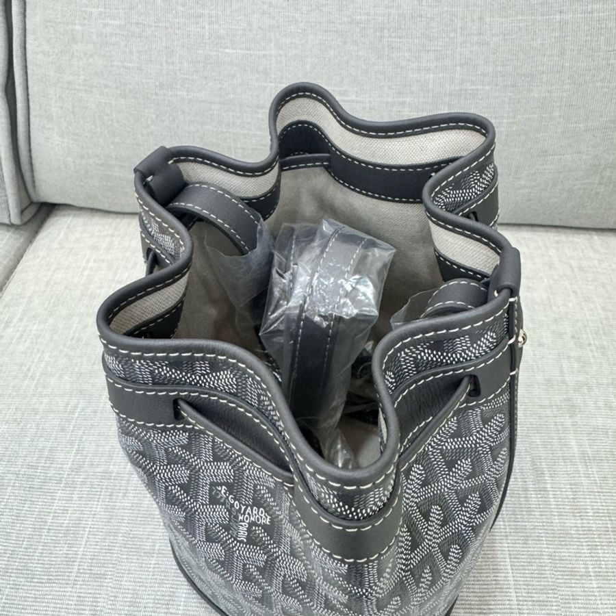 Goyard 戈雅 抽繩水桶包 灰色PM-17