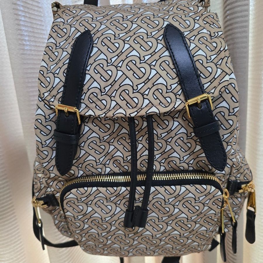burberry TB backpack 後背包-0