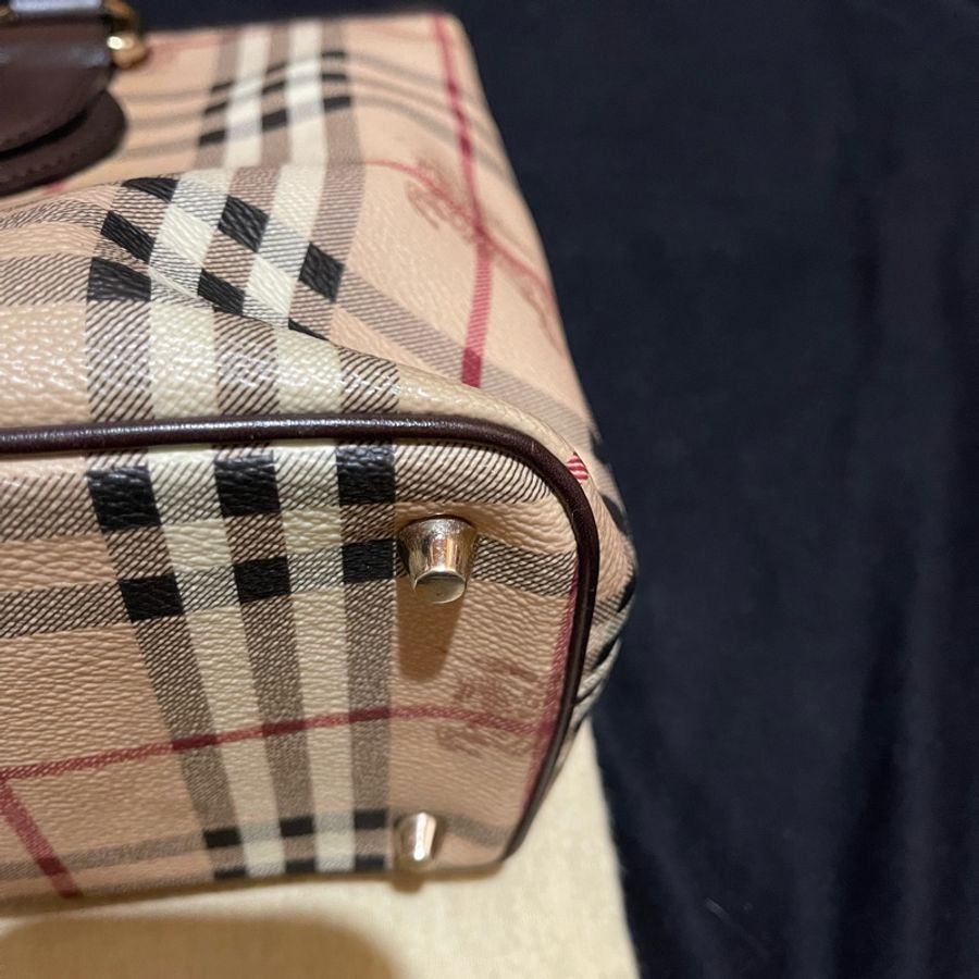 Burberry 經典格紋戰馬托特包-9