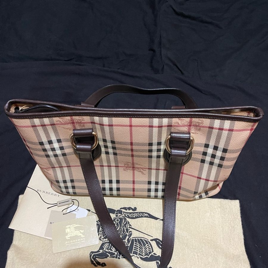 Burberry 經典格紋戰馬托特包-19