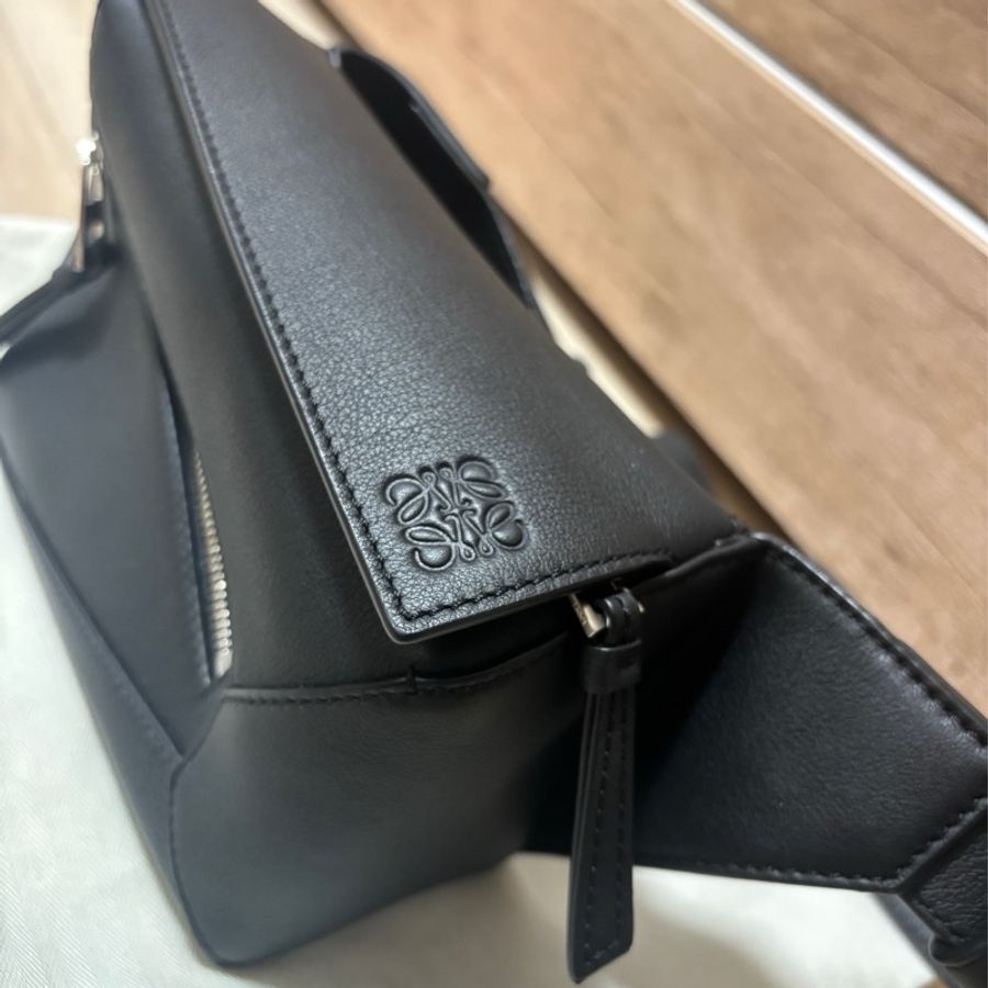 (新款)Loewe Mini Puzzle 斜背 腰包 胸口包-13