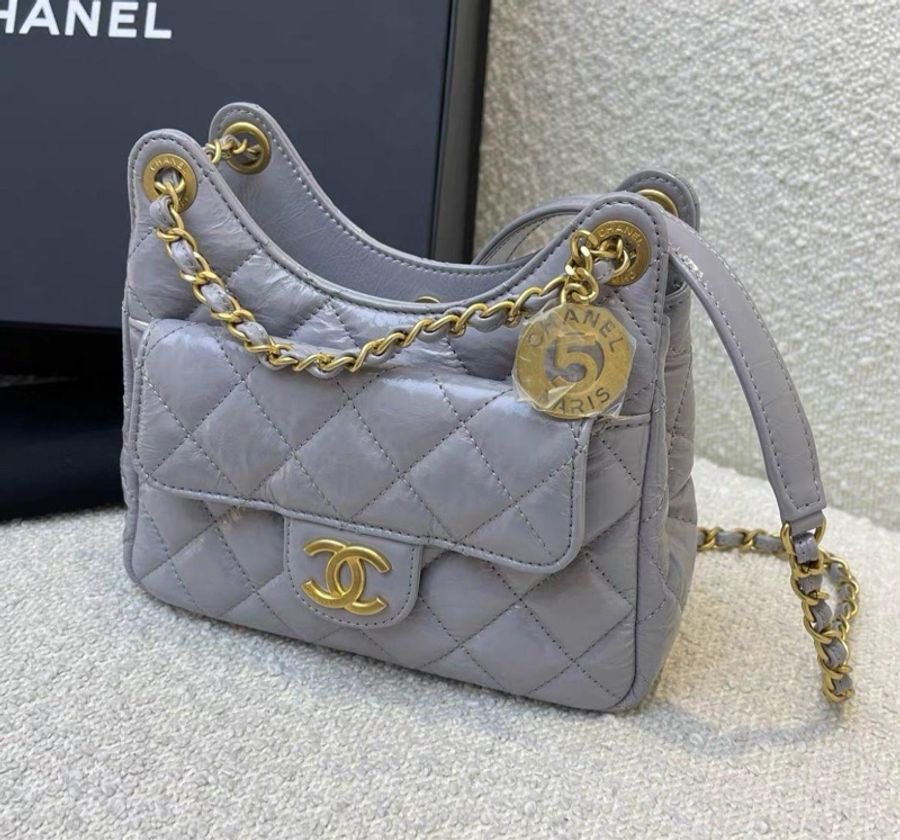 (全新)CHANEL Hobo 天貓小號-1