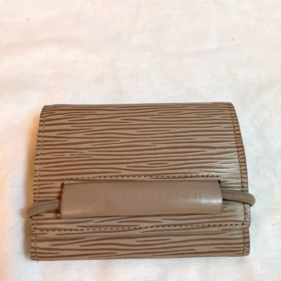專櫃正品 LOUIS VUITTON EPI紫芋色三折短夾-1