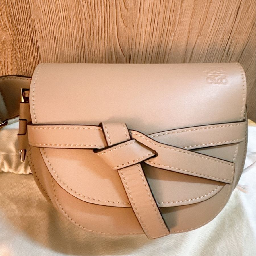 專櫃正品 LOEWE Mini Gate Dual bag Sand 小牛皮灰米色系-1