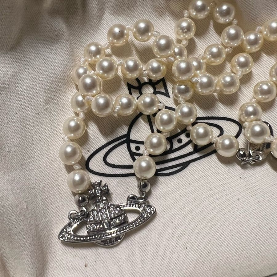 已預訂 vivienne westwood Mini Bas Relief 土星珍珠項鍊-3