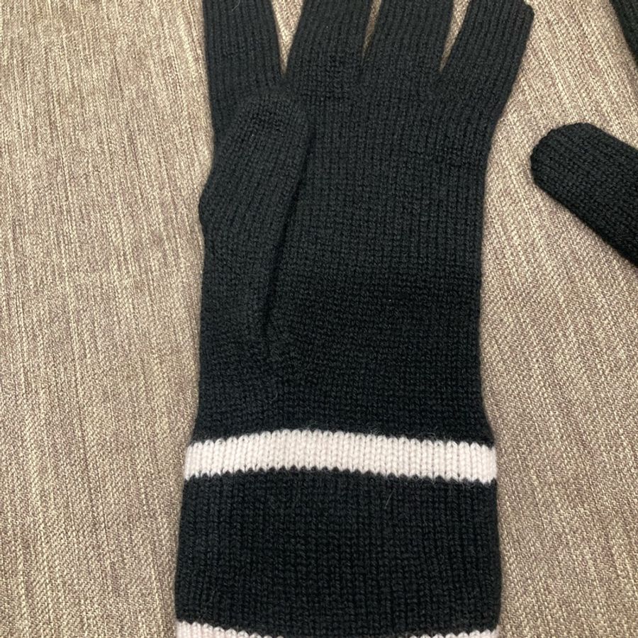 香奈兒chanel 黑色白logo 百搭手套🧤-2