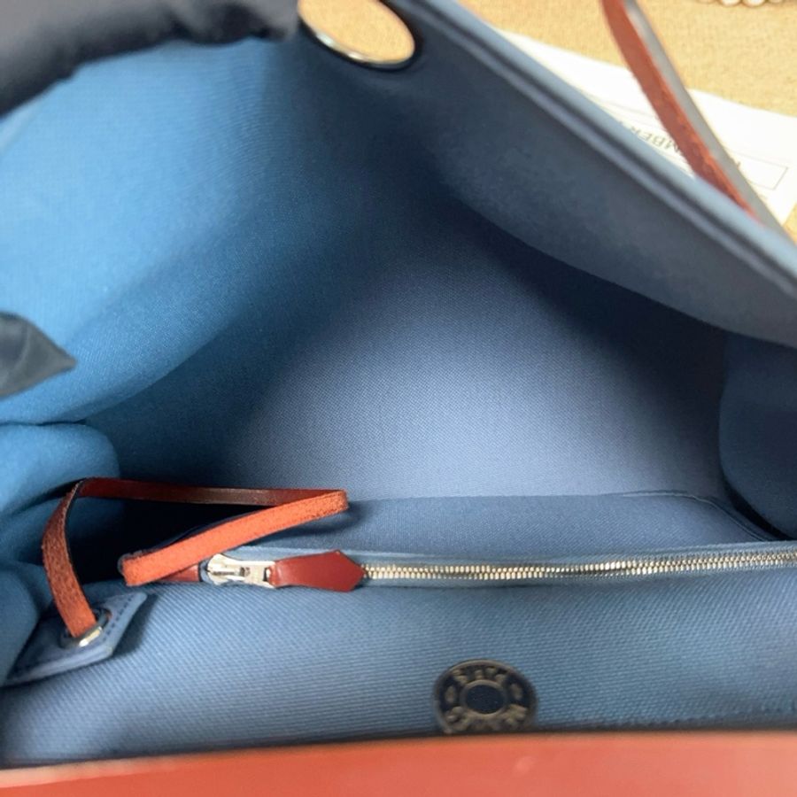 【近新閒置品】Hermes愛馬仕 X刻瑪瑙藍拼馬鞍紅牛皮herbag31 手提斜背包-11