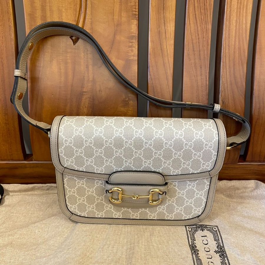 gucci 1955 horsebit 馬銜扣肩背包 燕麥色-0