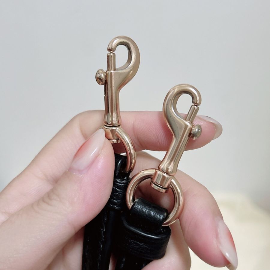 coach 豆沙色手提斜背兩用包-23