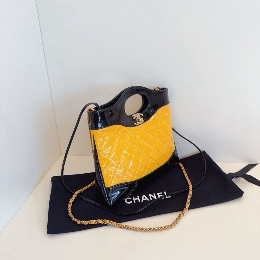 Chanel 31 bag mini-1