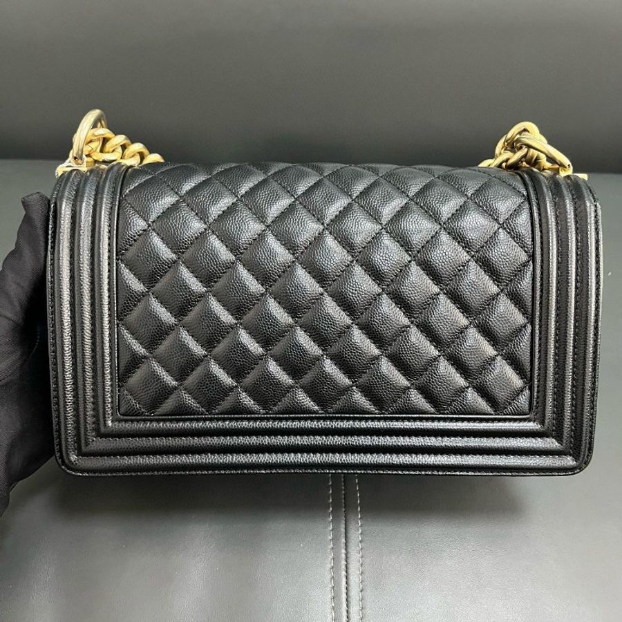 Chanel medium Boy-1