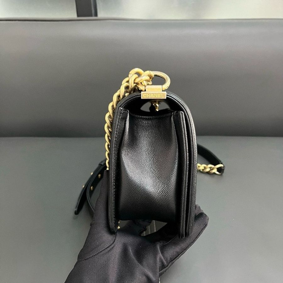 Chanel medium Boy-2