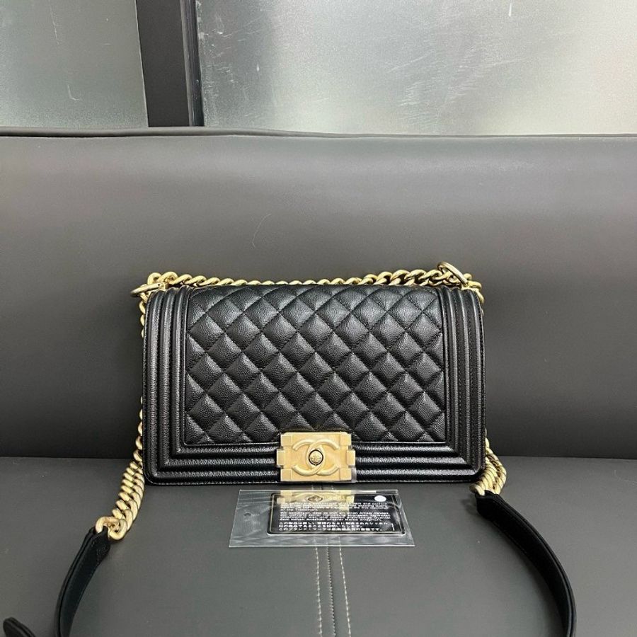 Chanel medium Boy-5