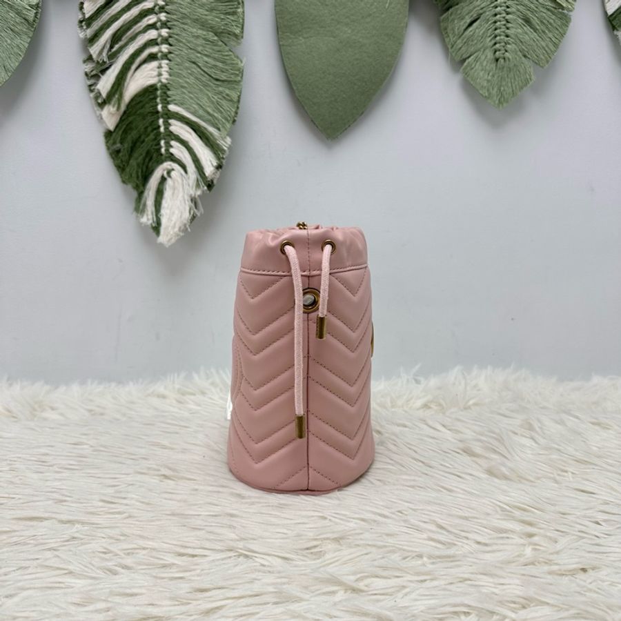 閑置品💫GUCCI GG Marmont 粉色金扣水桶包 斜肩包-3