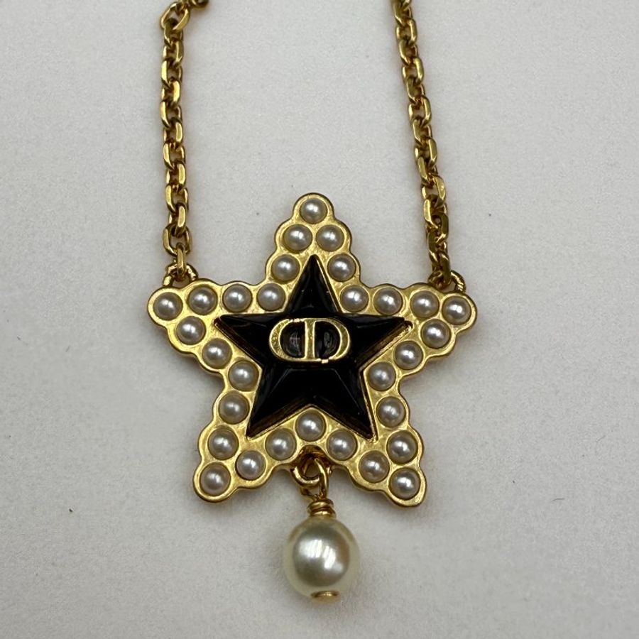 Christine Dior Petit CD Necklace 5角星星珍珠頸鍊-1