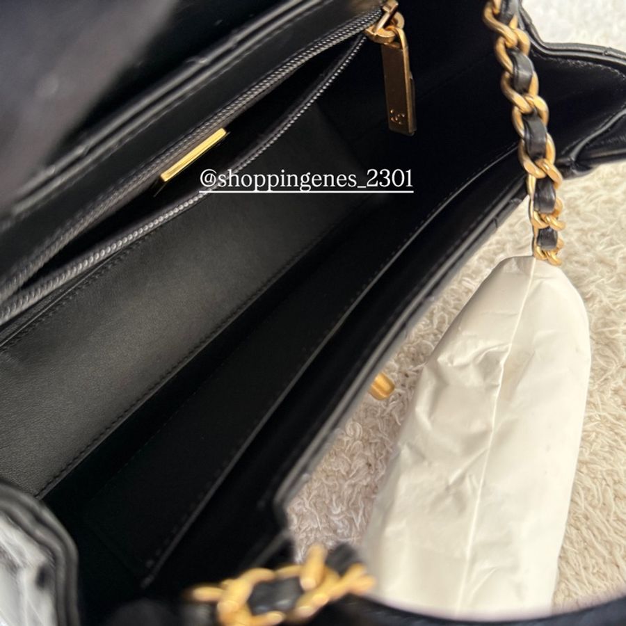 香奈兒 Chanel 全新品 凱莉手提包 可放手機的尺寸-1