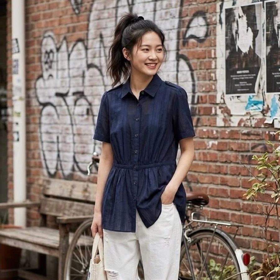 BURBERRY 倫敦 深藍肩扣格紋長版上衣-0