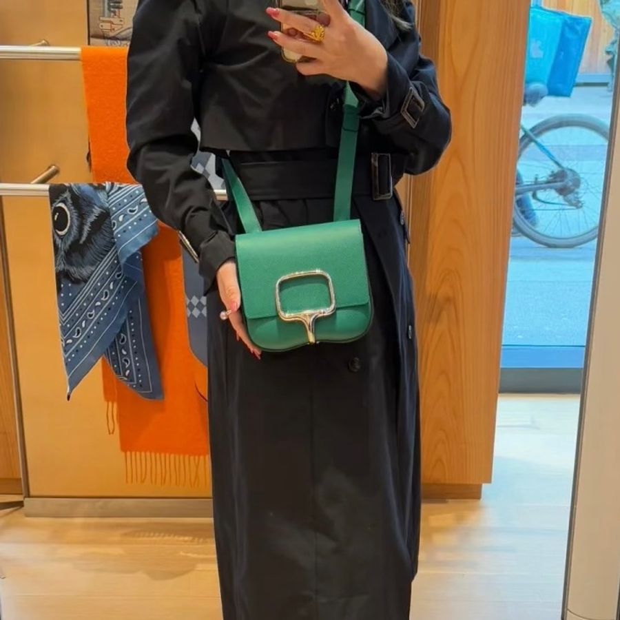 愛馬仕 Hermès Della Cavalleria 綠色銀釦 mini Della-2
