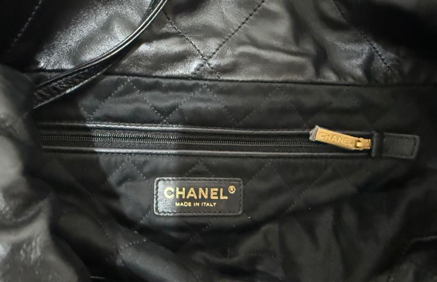 🌺🌺🌺Chanel 22bag  中號，專櫃正品-8