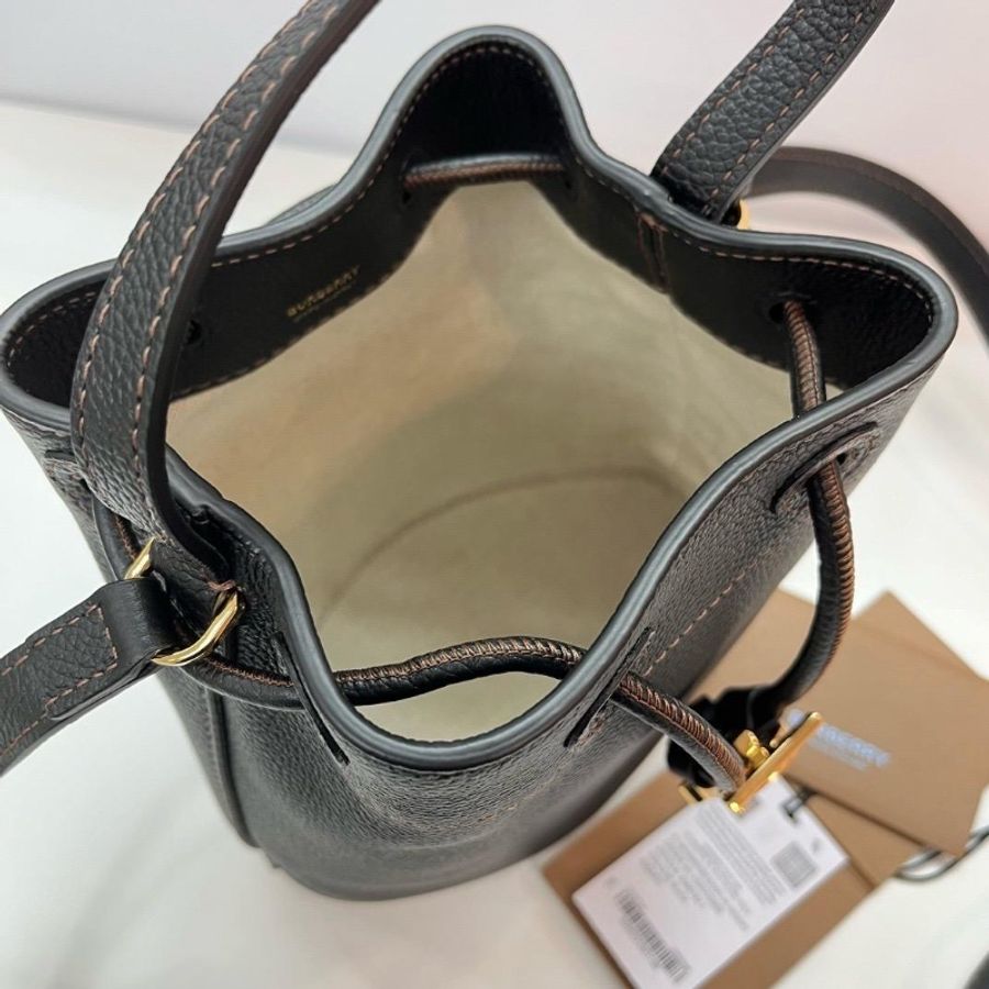Burberry black bucket bag-3