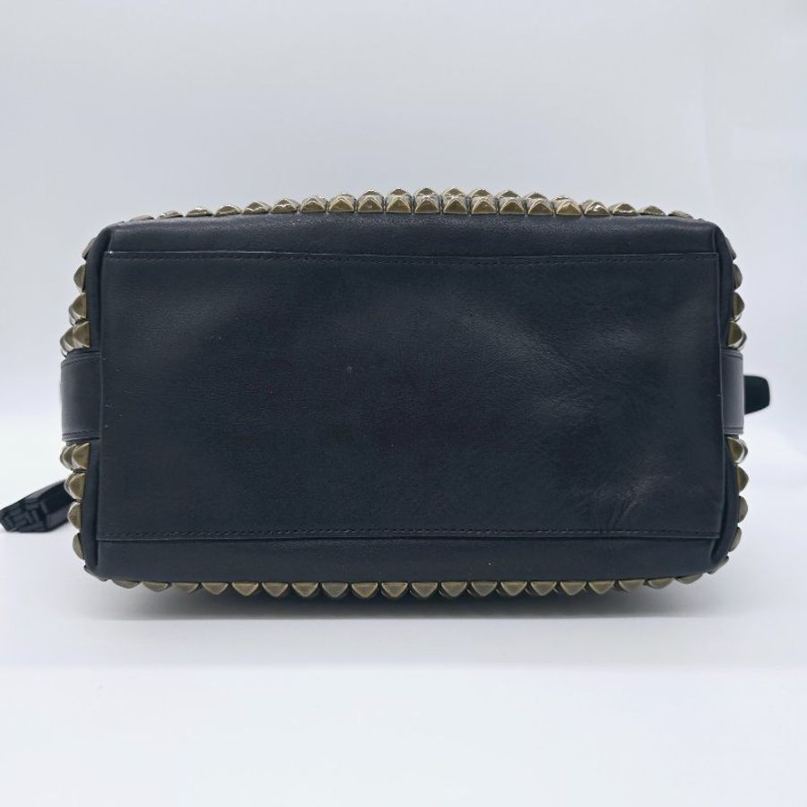 COACH 經典LOGO黃銅做舊鉚釘牛皮 斜背包 單肩包｜26413-3