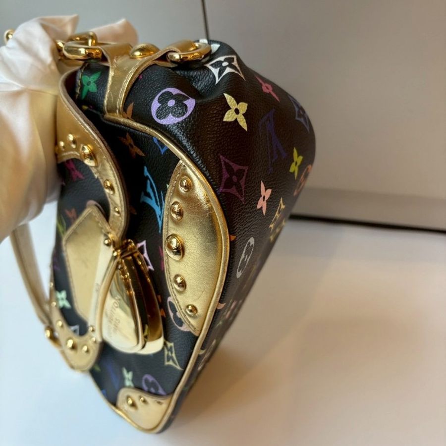 LV 黑彩金釦肩側包-8