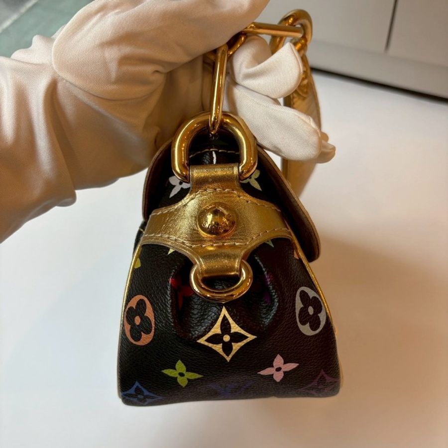 LV 黑彩金釦肩側包-10