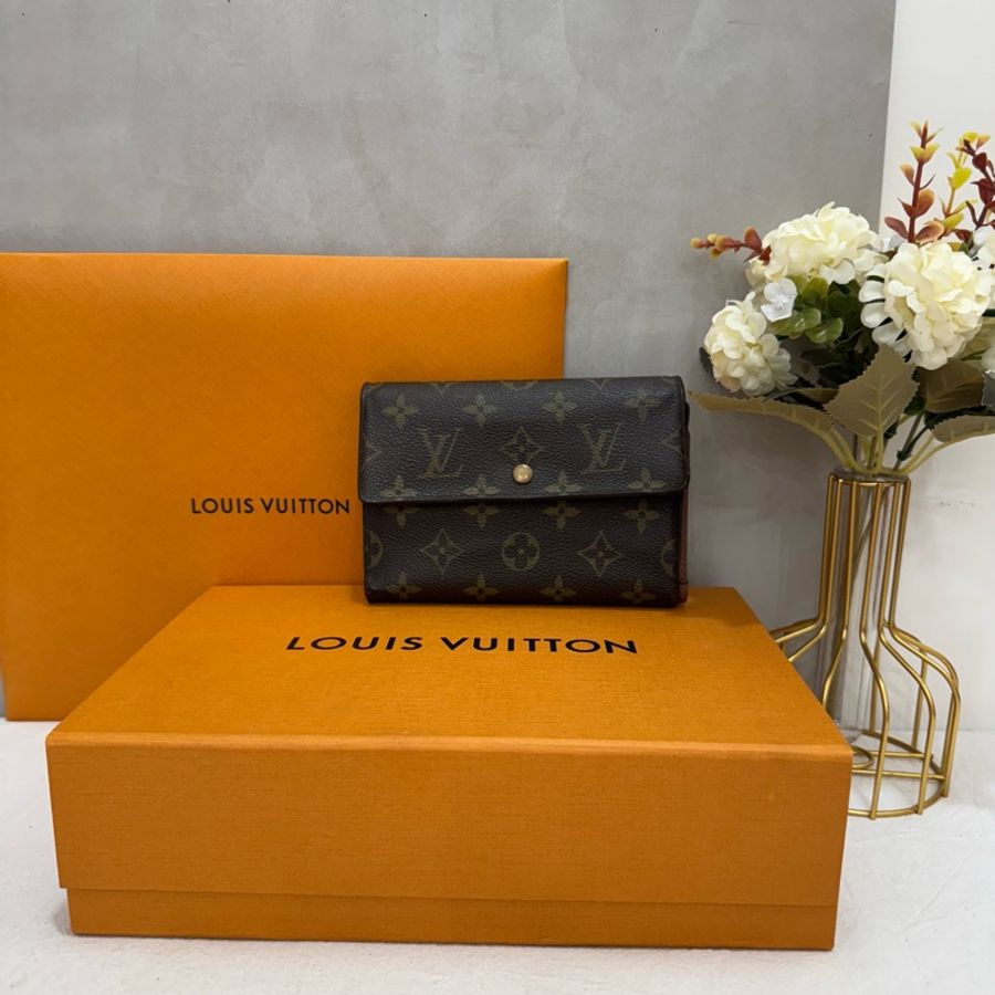 Louis Vuitton 滿版老花中夾-1