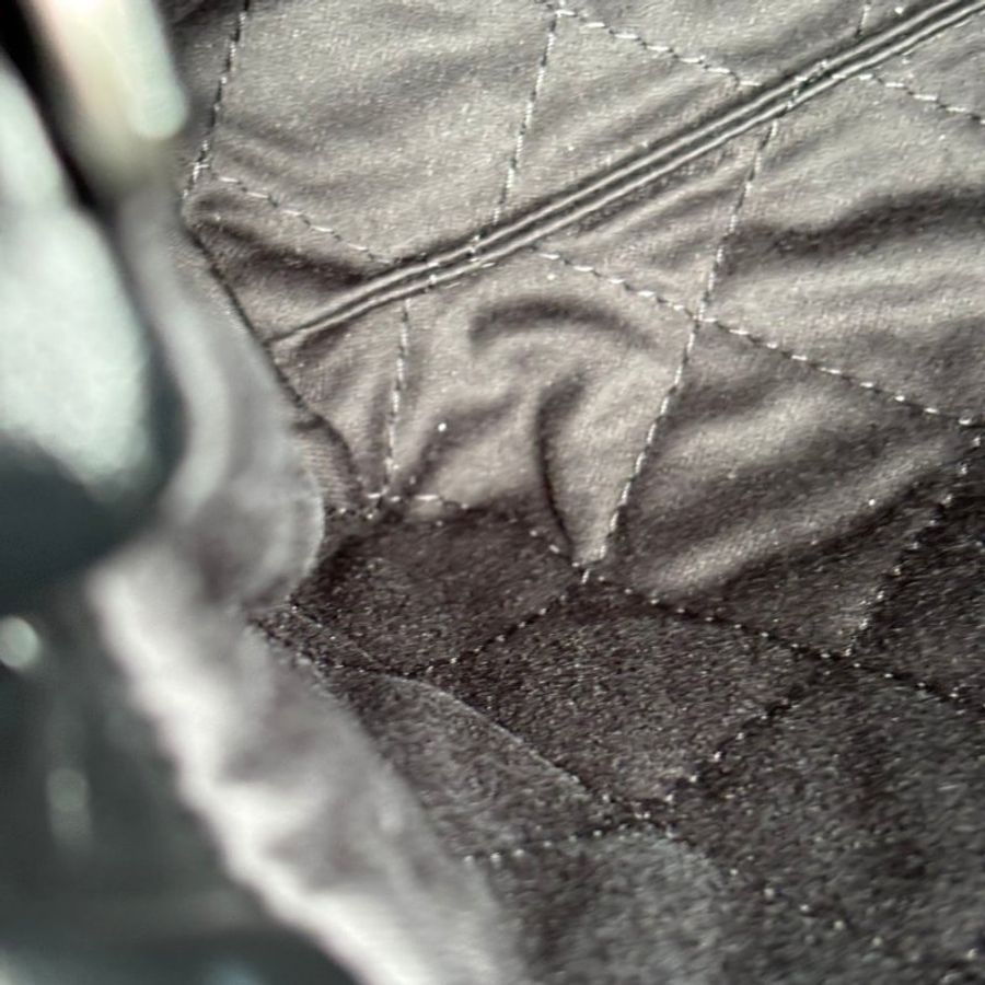 ::CHANEL:: AS3980黑色銀字樣MINI 22BAG-16