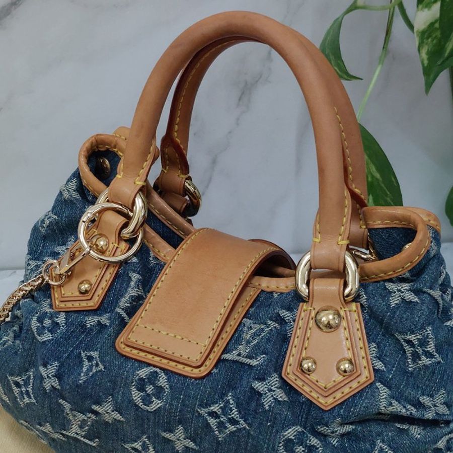 LV M95020  牛仔包🎀現貨實拍🎀 單寧牛仔布手提元寶包~二手-21