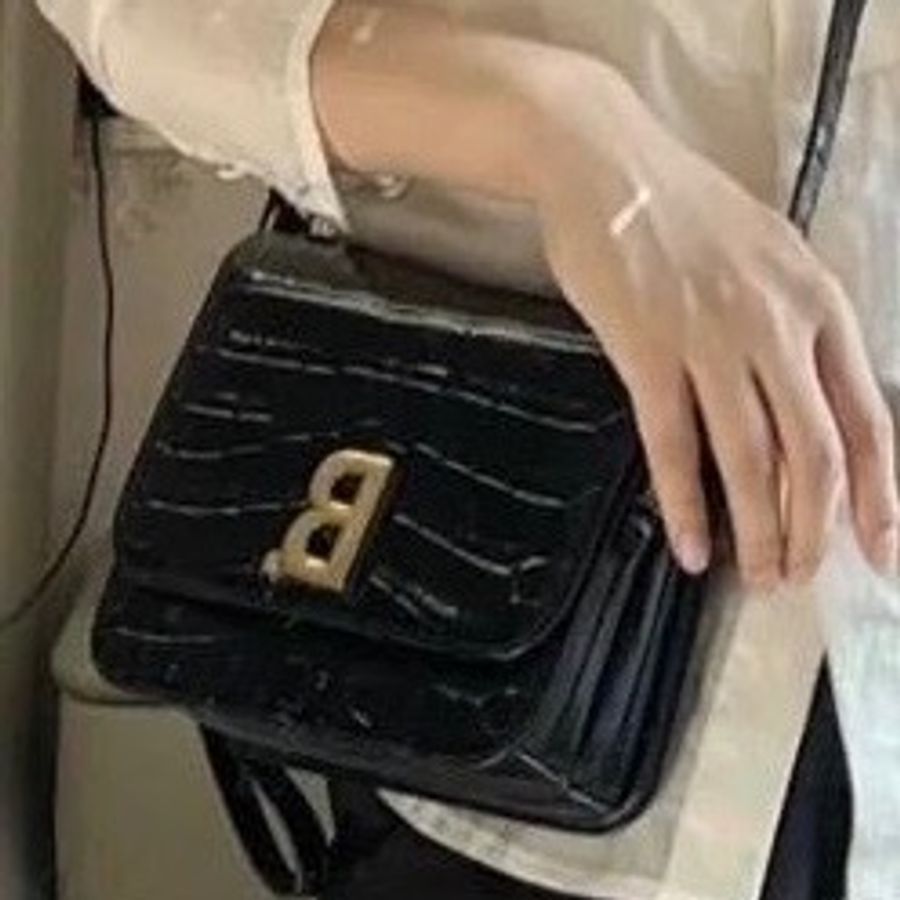 Balenciaga B bag-3