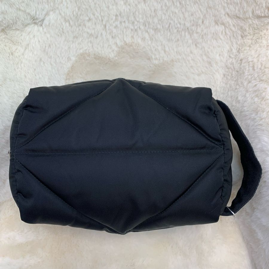 PRADA 黑色手提化妝包 I105WH-16