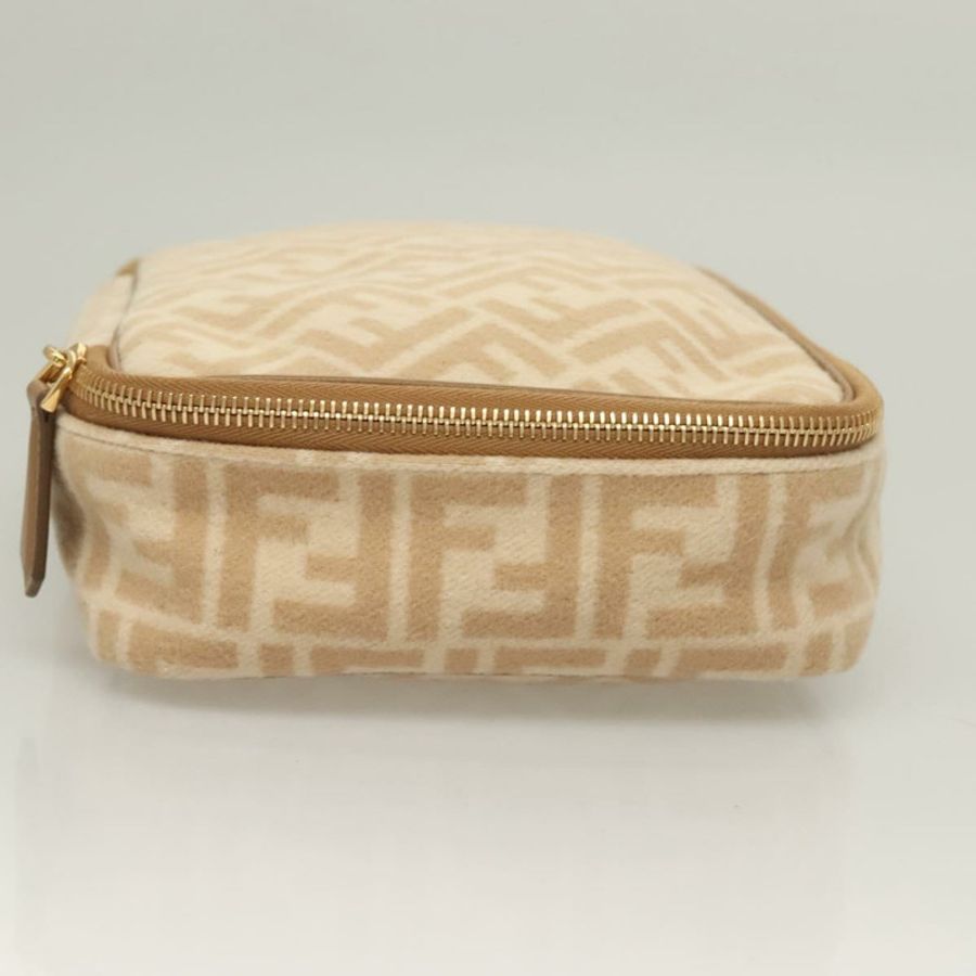 【日本直送】FENDI Zucca帆布化妝包 米色 金色 正品 ki5784-3