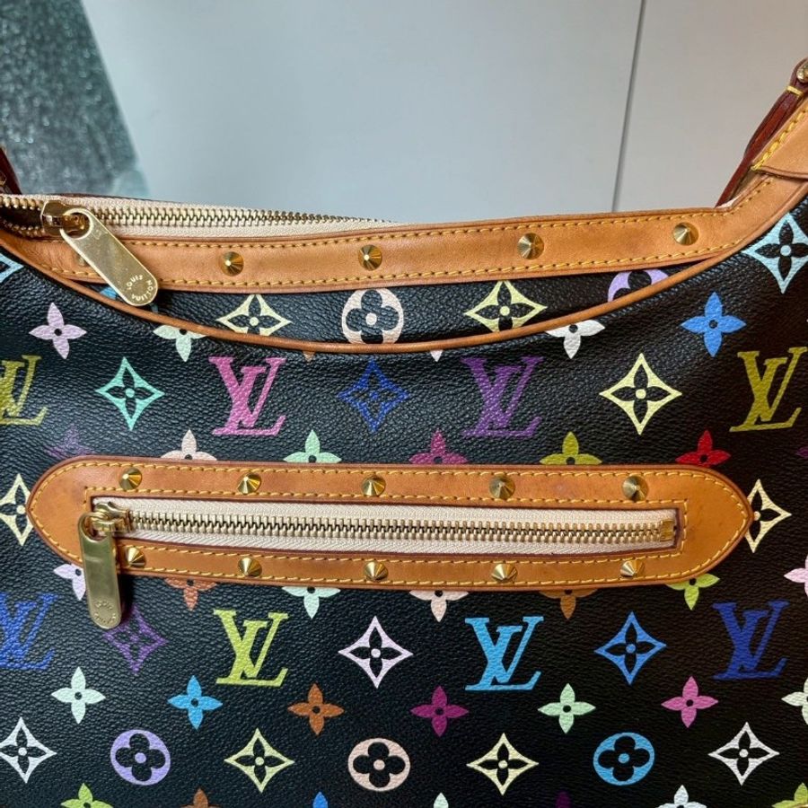 LV 黑彩單肩背牛角包-6
